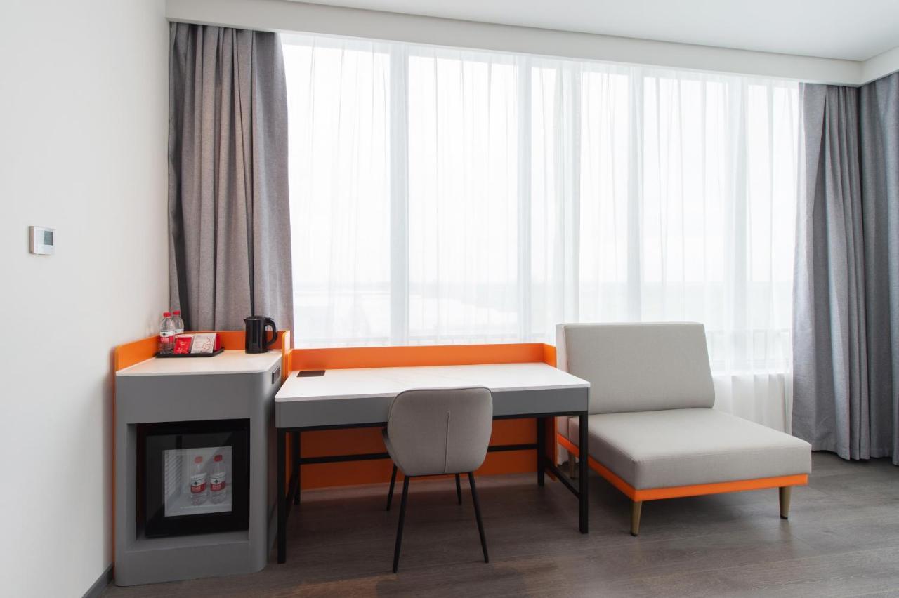 Hotel Ibis Li Wang Road, Jiaodong Airport Jiaozhou Zewnętrze zdjęcie